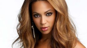 هكذا استغلَّت النجمة الأمريكية بيونسيه توأميها تجارياً؟!