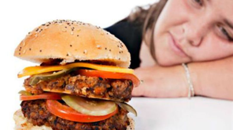 المرأة المصرية تحتل المرتبة الثانية من حيث السمنة