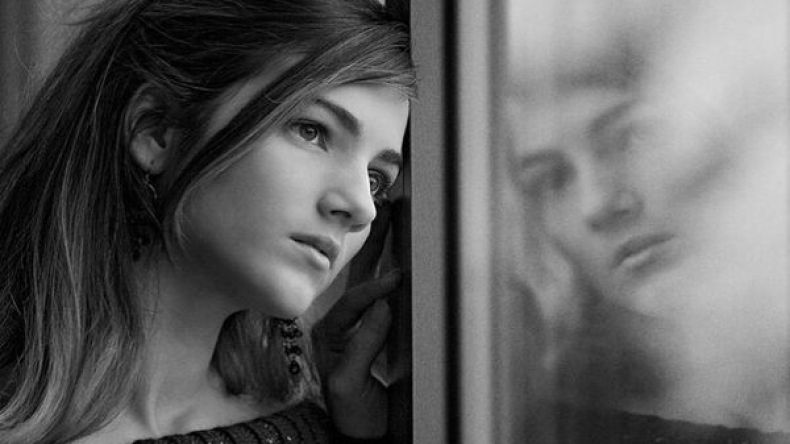 أخي طردنا من المنزل.. ماذا نفعل؟!