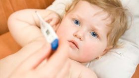 كيف يمكن تخفيف الحمى عند الأطفال؟!