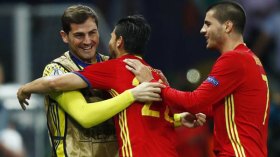 الإسبان يصعقون الأتراك!