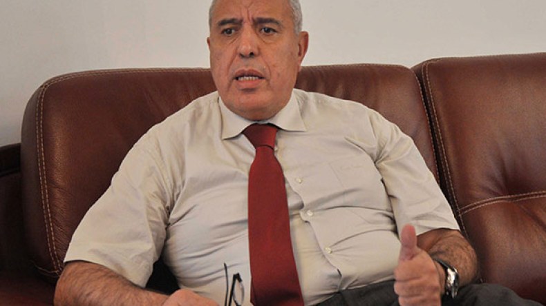 الغازي: الجزائر تجنّد أربع قطاعات وزارية لتأمين العمال
