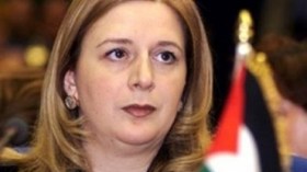 سهى عرفات ترفع بباريس دعوى ضد مجهول بتهمة قتل الزعيم الفلسطيني