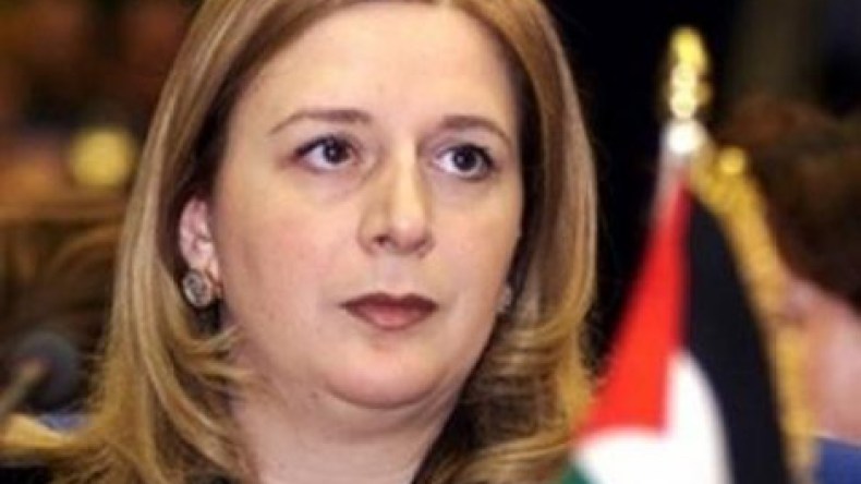 سهى عرفات ترفع بباريس دعوى ضد مجهول بتهمة قتل الزعيم الفلسطيني