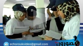 تيارت: مبادرة طيبة قام بها طلبة بجامعة إبن خلدون للتذكير بأهمية الصلاة