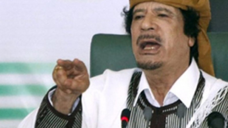 احتمال لجوء القذافي إلى صربيا وجاكوب زوما في مهمة إقناعه بالرحيل