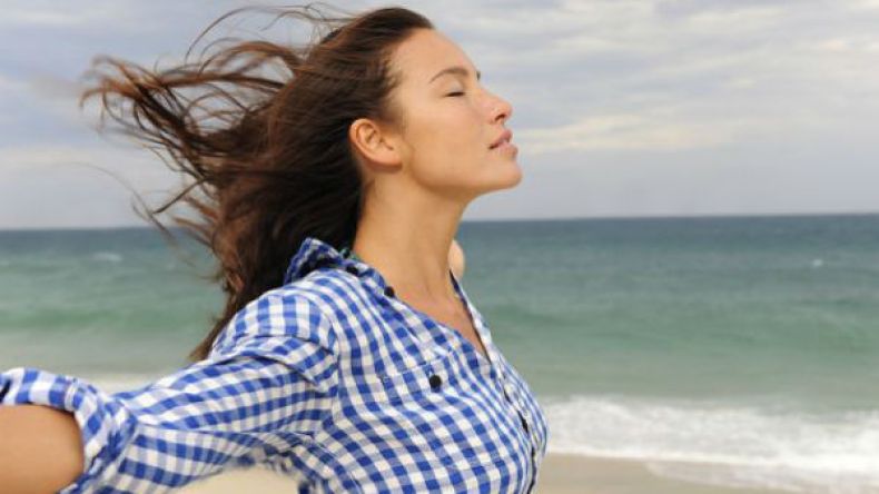 الإستقلالية  في الحياة الزوجية تضمن دوام الحب والحيوية