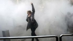 هل يتآكل الحجاب الإلزامي في إيران مع صعود روحاني؟