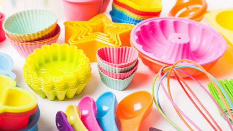 “السيليكون” يفتح شهية الجزائريات على أشكال غريبة!