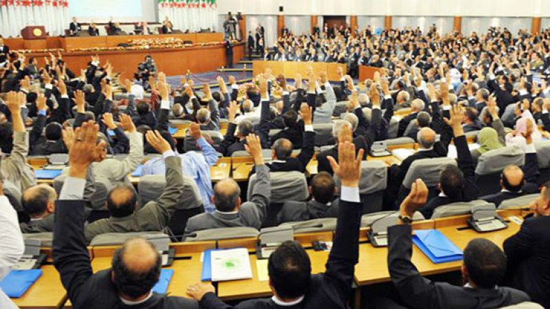 هكذا ستتم تزكية الدستور الجديد في البرلمان