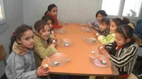 الجوع يفتك بآلاف التلاميذ بولاية الوادي