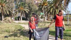 مئات المواطنين يستعدون للمشاركة في حملة تنظيف المحيط بتيزي غنيف