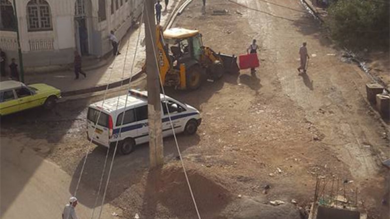 ترحيل باعة الخضر والفواكه الفوضويين بالأخضرية إلى سوق مغطى جديد