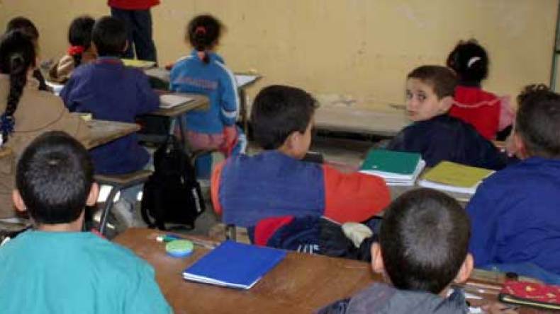 مخاطر الأميونت تلاحق التلاميذ عبر 13 ولاية