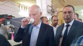 الرئيس يتمسك بالمنزل ويرفض القصر!