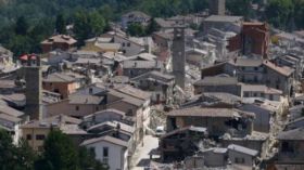 تسجيل أزيد من أربعين هزة ارتدادية ليلا في ايطاليا