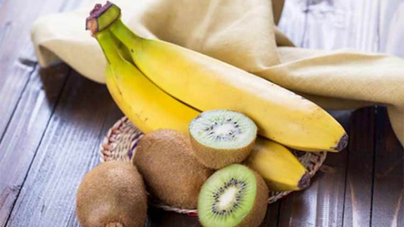 لا فرق في‮ ‬الجزائر بين من‮ ‬يستورد الموز والكيوي‮ ‬ومن‮ ‬يستورد الدواء‮!‬