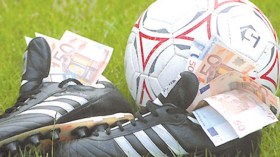 رجال أعمال يتحرّكون لشراء الفرق الرياضية وتسيير الملاعب!