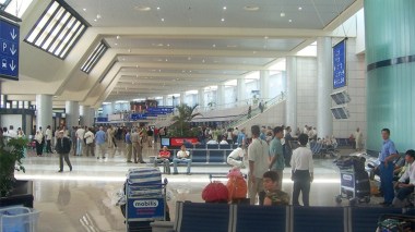 Les Algériens avec des passeports étrangers interdits d’entrée sans visas