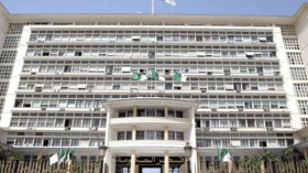 راس الخيط‮!‬