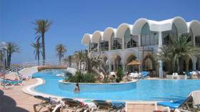 فندق في‮ ‬تونس‮ ‬يحتجز خمسين عائلة جزائرية لخمس ساعات