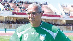 اتحاد البليدة‮:‬‭ ‬بن شاذلي‮ ‬مغضوب عليه ومستاء من الإصابات