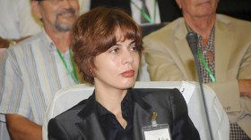 فرعون‮: ‬تغيير المتعامل والاحتفاظ بالرقم ممكن في 2016