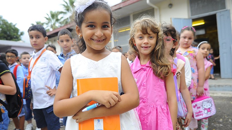 ‮”‬فتنة العامية وشعلة الغضب النبيل‮”‬