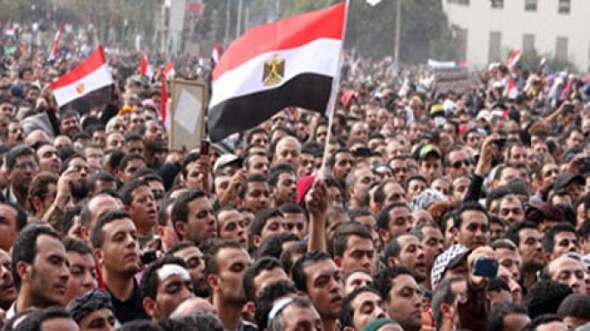 مليونية في القاهرة تأييدا لقرارات مرسي