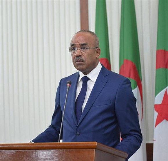 Bedoui appelle à l'implication de toutes les parties concernées à l'enrichissement de la loi sur les partis politiques