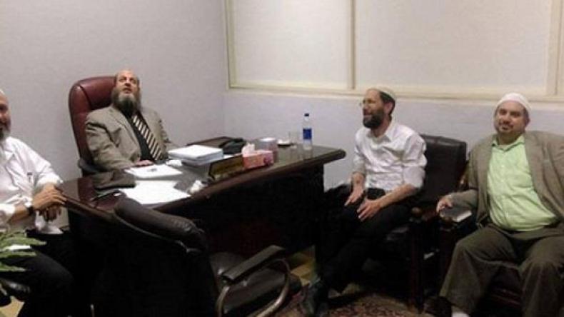 حاخام إسرائيلي زار الأزهر سرا!