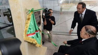 Le président Bouteflika inaugure l’Opéra d’Alger
