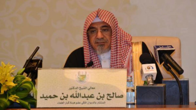 خطيبا الحرمين الشريفيين: ويل للداعشيين