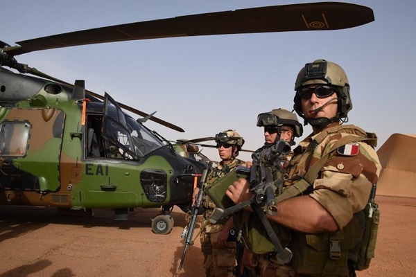 La France annonce vouloir déployer des soldats supplémentaires au Sahel