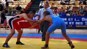الجزائري عزارة يتوج بالميدالية البرونزية