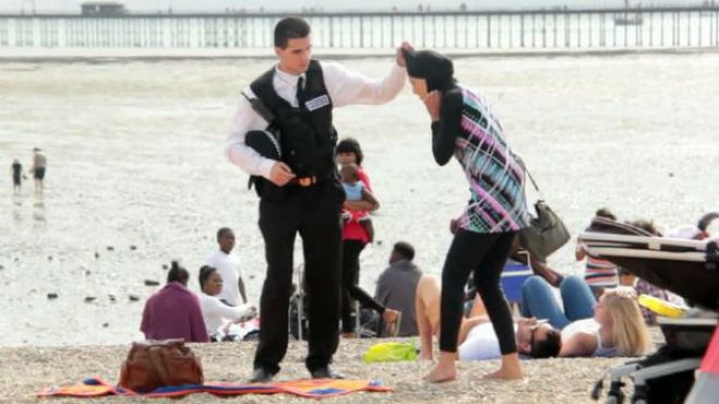 هكذا فضح مشهد تمثيلي بريطاني عنصرية الفرنسيين؟!