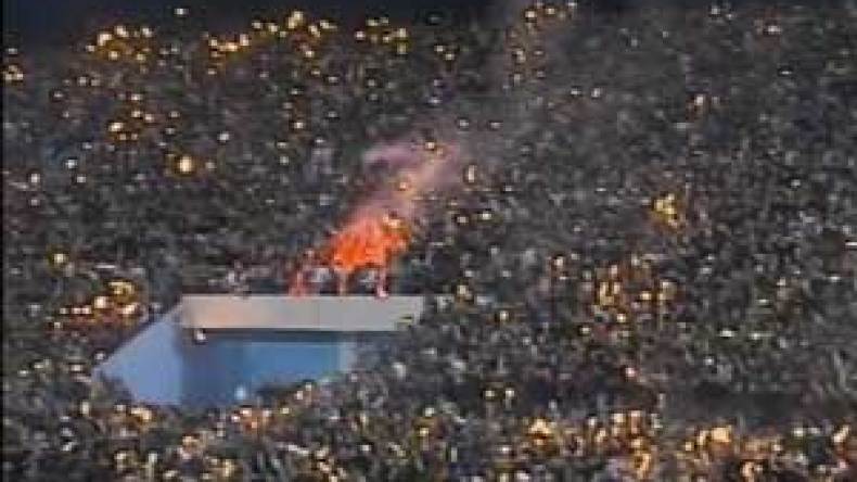 ألبومات بالجملة تحضيرا لعرس النهائي