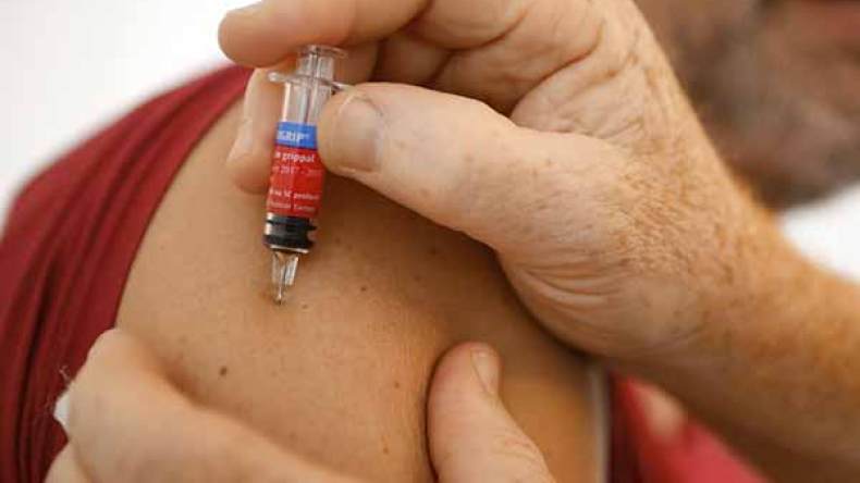 لقاح الأنفلونزا ينفد من بعض المراكز الصحية ومعهد باستور يتلقى طلبيات إضافية