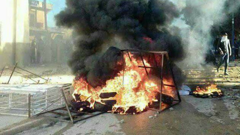 مواطنون يعتدون على رئيس بلدية ويدخلونه الإنعاش بالشلف