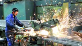 شركات كبرى لدفع المناولة الصناعية