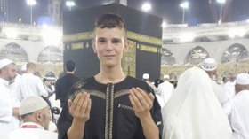 “توجهت مع والدتي للعمرة ولم أكن أعلم بإعادة البكالوريا”
