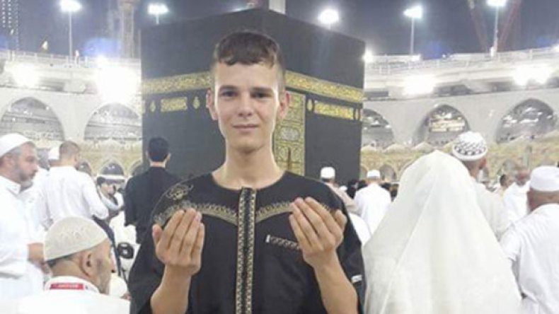 “توجهت مع والدتي للعمرة ولم أكن أعلم بإعادة البكالوريا”