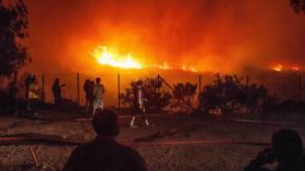 مواطنون يرفضون مغادرة منازلهم وآخرون يقضون أياما “في جهنم” ببجاية