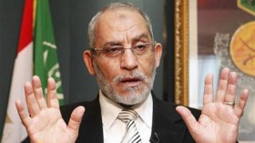 بديع: مصر يحكمها مرسي وليس الإخوان
