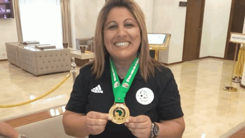 يلقبوني بمارادونا..!