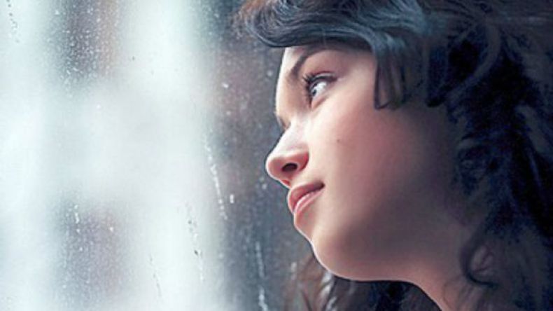 لا أهل لي.. هل أخضع لزوجي الظالم؟