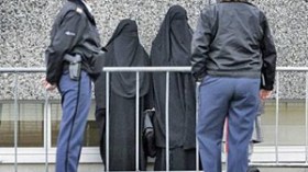 النواب الفرنسيون يدرسون مشروع قانون حول حظر ارتداء النقاب