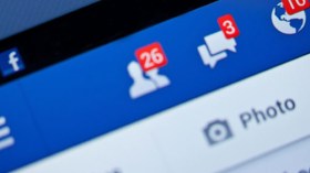 شاب يقرصن “فايسبوك” فتاة في سيدي بلعباس ويهدد بنشر صورها