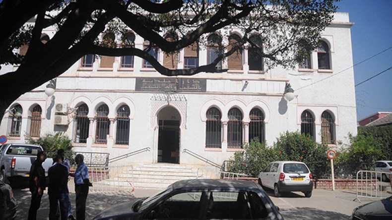 الانفجار “الديمغرافي” يكشف جملة من المشاكل ببئر توتة