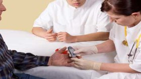 الجزائر: دواء جديد لتخفيض نسبة السكر في الدم قريبا